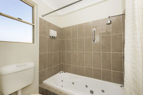 Soldiers Motel - Accommodation Port Hedland 8