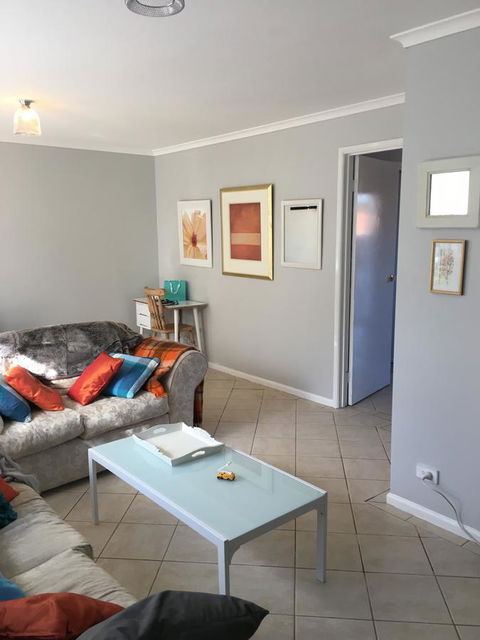 Finches Canberra - Accommodation Port Hedland 14