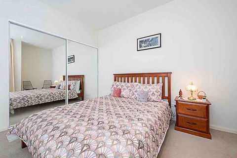 Spacious 1BR Stylish New Acton Apartment +Parking - Accommodation Port Hedland 21