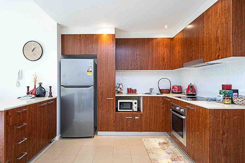 Spacious 1BR Stylish New Acton Apartment +Parking - Accommodation Port Hedland 16