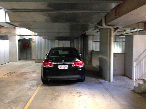 Spacious 1BR Stylish New Acton Apartment +Parking - Accommodation Port Hedland 10