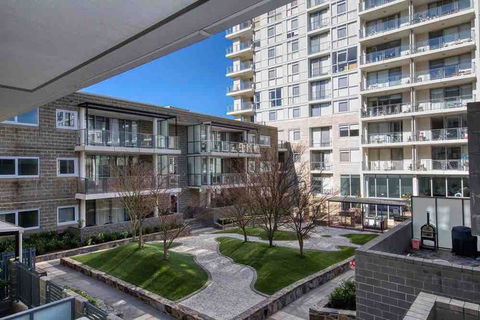 Spacious 1BR Stylish New Acton Apartment +Parking - Accommodation Port Hedland 14