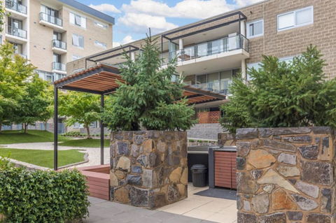 Spacious 1BR Stylish New Acton Apartment +Parking - Accommodation Port Hedland 22
