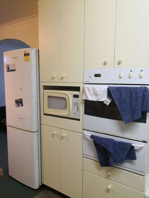 Space And Quiet Safe Room Canberra - Accommodation Port Hedland 7