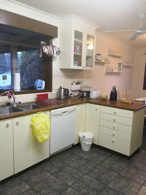 Space And Quiet Safe Room Canberra - Accommodation Port Hedland 8