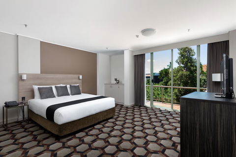 Rydges Canberra - Accommodation Port Hedland 35