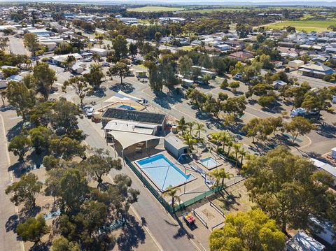 Port Broughton Tourist Park - Accommodation Port Hedland 9