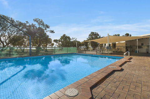 Port Broughton Tourist Park - Accommodation Port Hedland 2