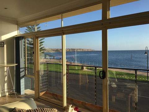 Crystal Blue Apartment - Accommodation Port Hedland 1