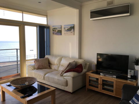 Crystal Blue Apartment - Accommodation Port Hedland 34