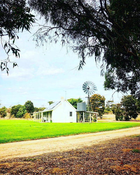 The Lake House Retreat - Accommodation Port Hedland 9