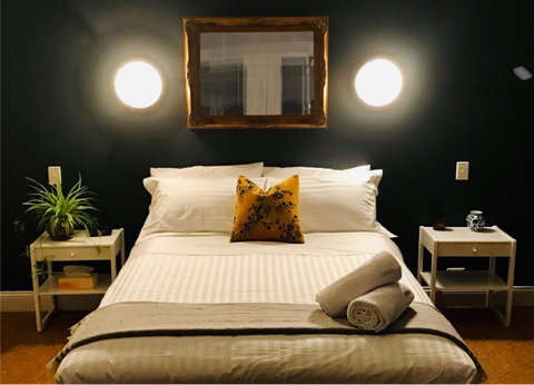 The Lake House Retreat - Accommodation Port Hedland 16