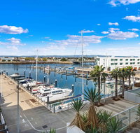Port Adelaide Executive Waterfront Apartment - Accommodation Port Hedland