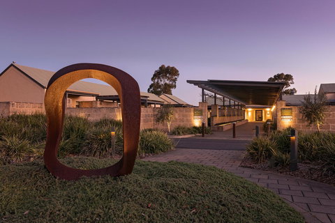 The Louise - Accommodation Port Hedland 26