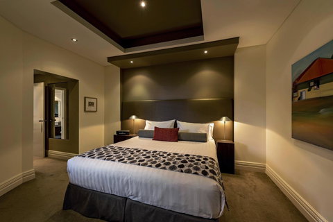 The Louise - Accommodation Port Hedland 12