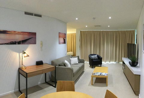 Wallaroo Marina Waterfront Luxe Apartment - Accommodation Port Hedland 5