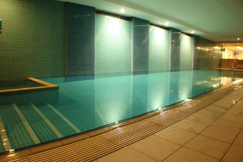 Beachside Luxury Apartments One & Two Bedroom In Beachfront Oaks Pier Building - Accommodation Port Hedland 36