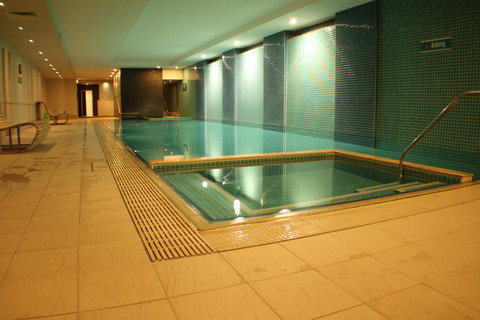 Beachside Luxury Apartments One & Two Bedroom In Beachfront Oaks Pier Building - Accommodation Port Hedland 37