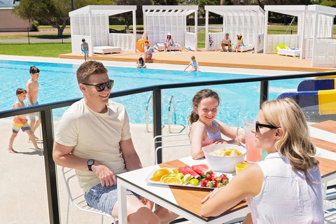 The Retreat West Beach Parks - Accommodation Port Hedland 3