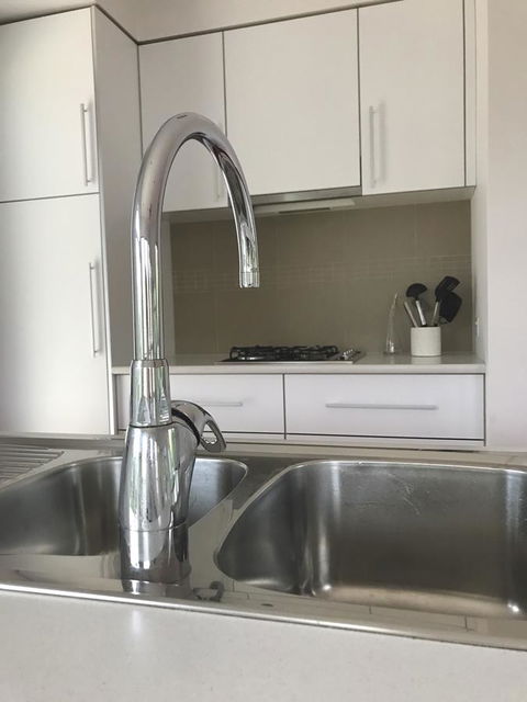 S T U D I O 22 Peaceful Retreat With Garden Views - Accommodation Port Hedland 7