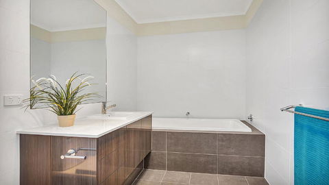 Eastern Breeze - Accommodation Port Hedland 18