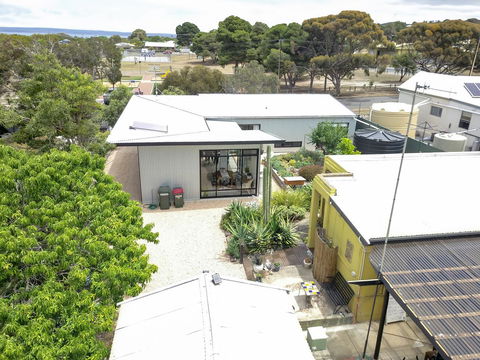 Sinclair Eco House - Accommodation Port Hedland 5