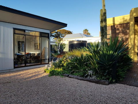 Sinclair Eco House - Accommodation Port Hedland 23