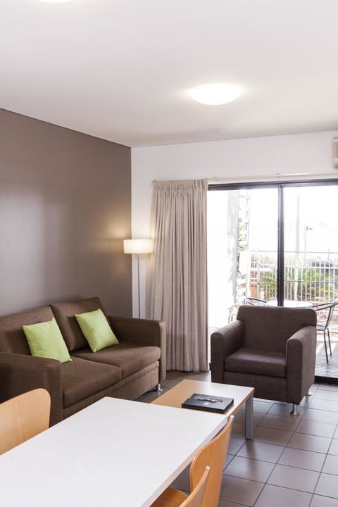 Majestic Oasis Apartments - Accommodation Port Hedland 17