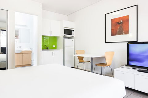 Majestic Oasis Apartments - Accommodation Port Hedland 24