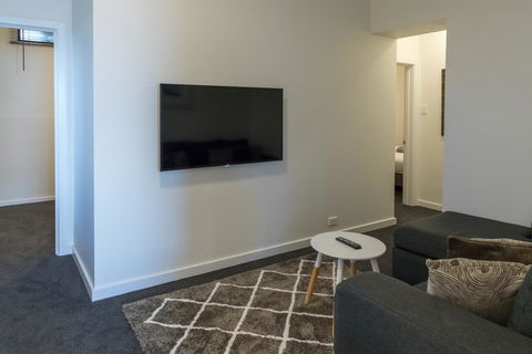Bay 10 - Suites And Apartments - Accommodation Port Hedland 9