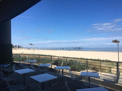 Luxury Beachside Accomodation - Accommodation Port Hedland 26