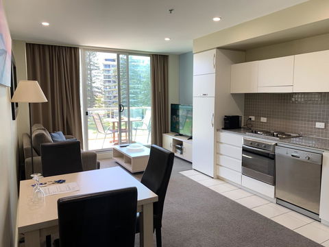 Luxury Beachside Accomodation - Accommodation Port Hedland 1
