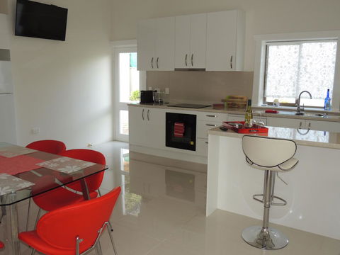 Glenelg - Marina Retreat - Accommodation Port Hedland 12