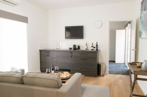 A Coonawarra Experience - Accommodation Port Hedland 5