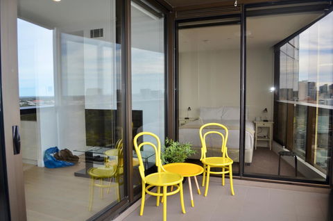 VUEonKW - Accommodation Port Hedland 7