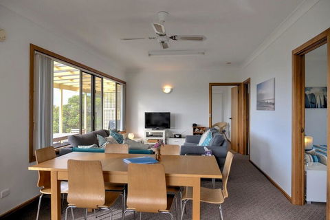 Emu Bay Holiday Homes - Accommodation Port Hedland 10