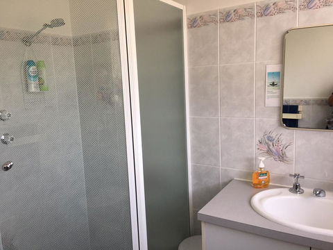 Emu Bay Holiday Homes - Accommodation Port Hedland 35