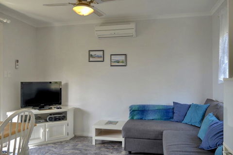 Emu Bay Holiday Homes - Accommodation Port Hedland 1