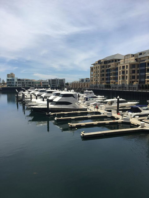 Glenelg Beach Studio - Accommodation Port Hedland 2