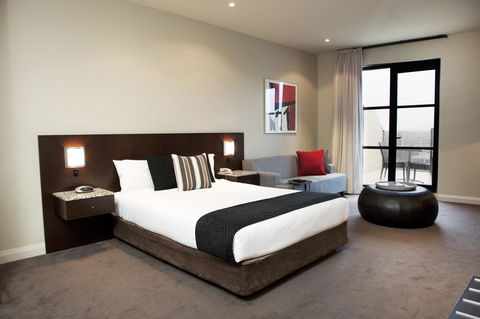 Mantra Hindmarsh Square - Accommodation Port Hedland 12
