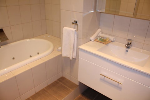 BIG4 Stuart Range Outback Resort - Accommodation Port Hedland 7
