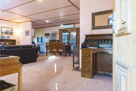 Rustic On 13th - Accommodation Port Hedland 2