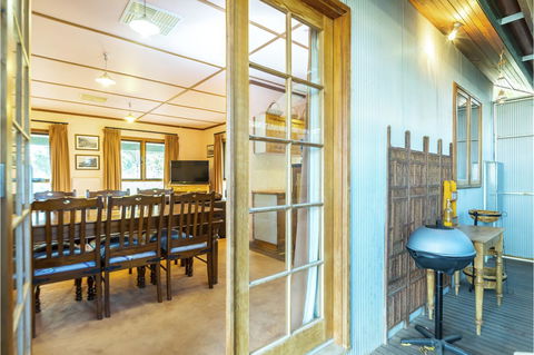 Rustic On 13th - Accommodation Port Hedland 11