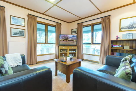 Rustic On 13th - Accommodation Port Hedland 4