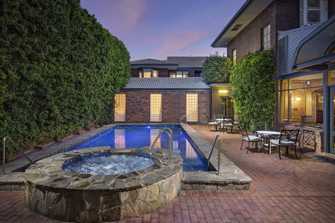 Adelaide Inn - Accommodation Port Hedland 1