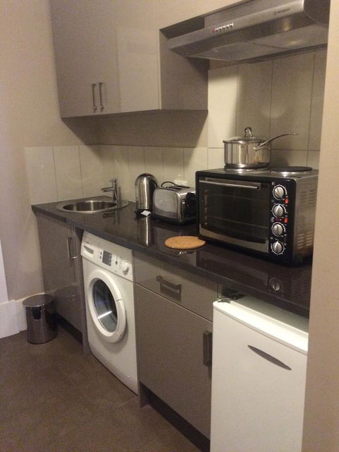 Penzance Cottage Glenelg - Accommodation Port Hedland 3