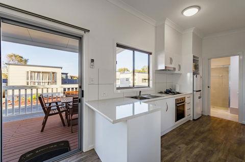 Discovery Parks - Adelaide Beachfront - Accommodation Port Hedland 4