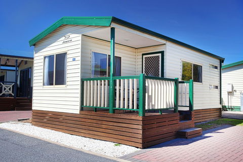 Discovery Parks - Adelaide Beachfront - Accommodation Port Hedland 9