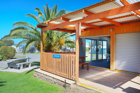 Discovery Parks - Adelaide Beachfront - Accommodation Port Hedland 32
