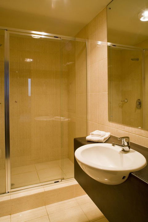 Adelaide Rockford - Accommodation Port Hedland 10